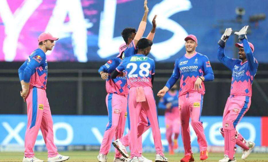 IPL 2021, DC vs RR: घातक गेंदबाजी  करने के बाद सोशल मीडिया पर छाया राजस्थान  का ये गेंदबाज