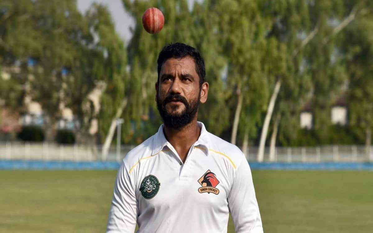 ZIM vs PAK: 36 साल की उम्र में पाकिस्तान के लिए टेस्ट डेब्यू करने के  इस  गेंदबाज ने बनाया अनचाहा रिकॉर्ड