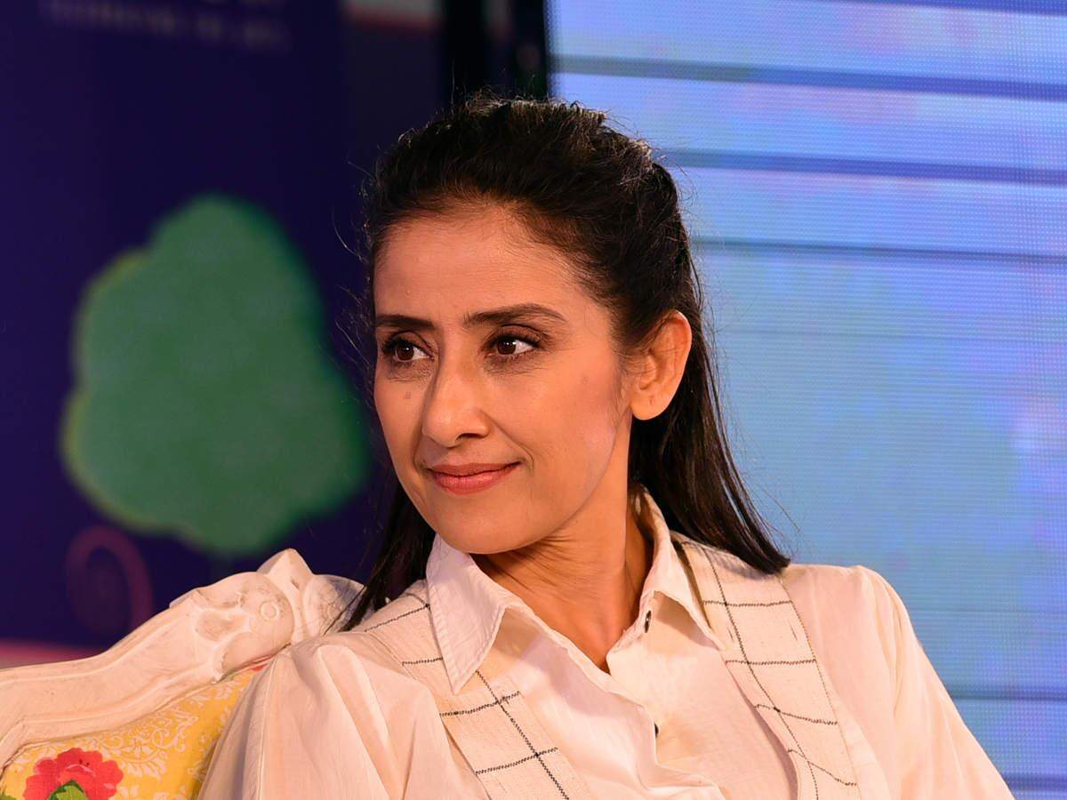 Manisha Koirala: हल्की खांसी आने के बाद डर गई थी मनीषा कोइराला, अभिनेत्री ने कराया अपना कोरोना टेस्ट जाने रिजल्ट