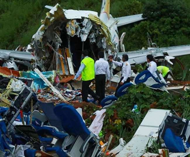 पुरी, विजयन और केरल के राज्यपाल विमान दुर्घटनास्थल पर पहुंचे