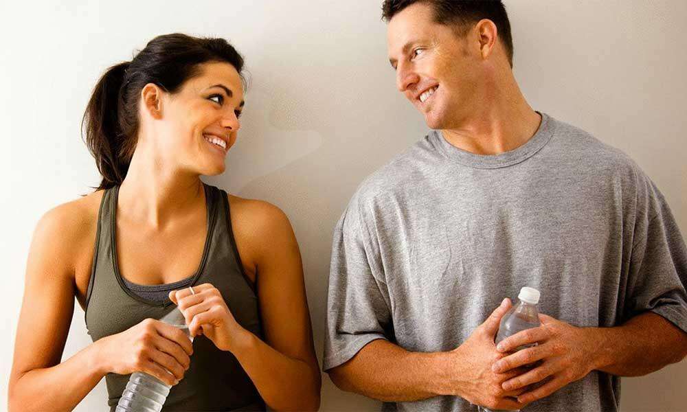 क्या सच में एक लड़का और लड़की केवल दोस्त हो सकते हैं? पढ़ें