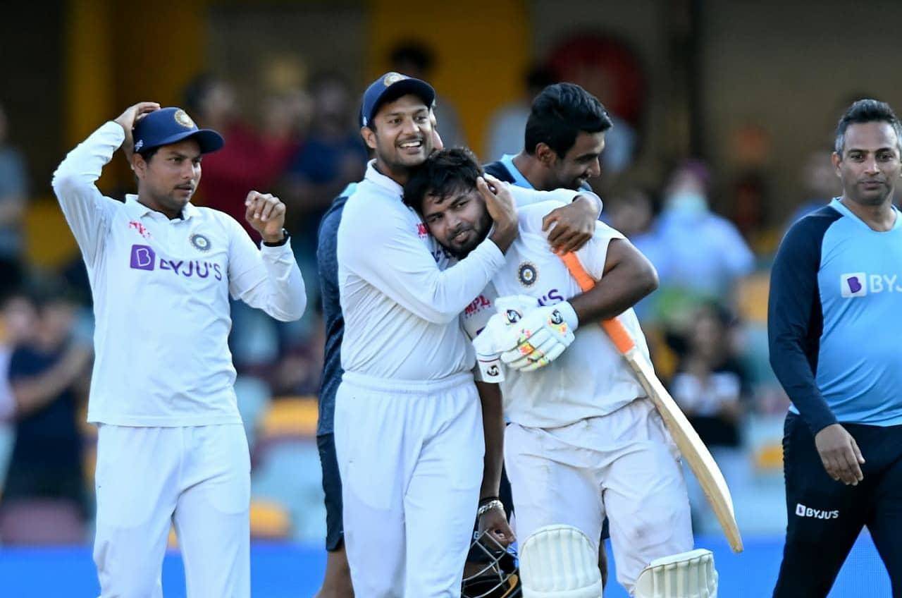 AUS में टीम इंडिया को मिली ऐतिहासिक जीत पर Rahul Dravid ने तोड़ी चुप्पी, दिया ये बयान