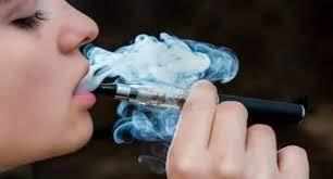 सावधान! धूम्रपान करने से कोरोना संक्रमण का खतरा ज्यादा होता हैं, अनुसंधान से पता चला