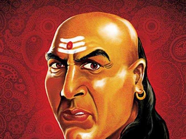 Chanakya Niti: ऐसा होना चाहिए शादीशुदा महिलाओं का आचरण