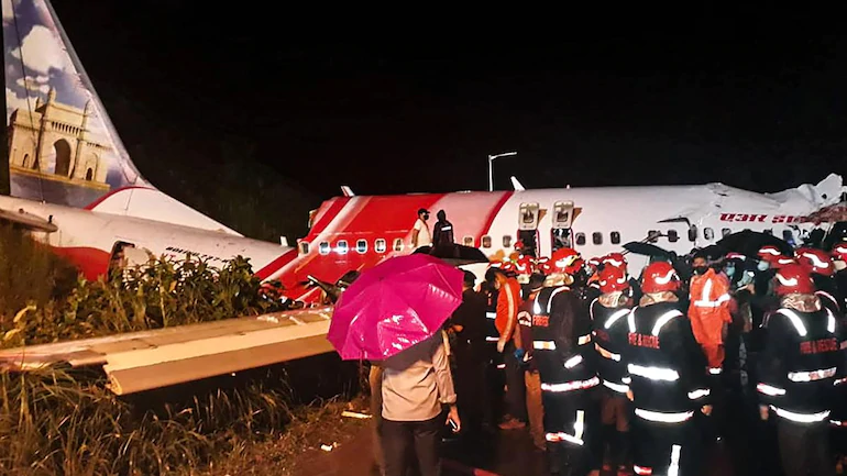 Kerala Plane Crash: केरल विमान हादसे के हो सकते हैं ये तीन बड़े कारण