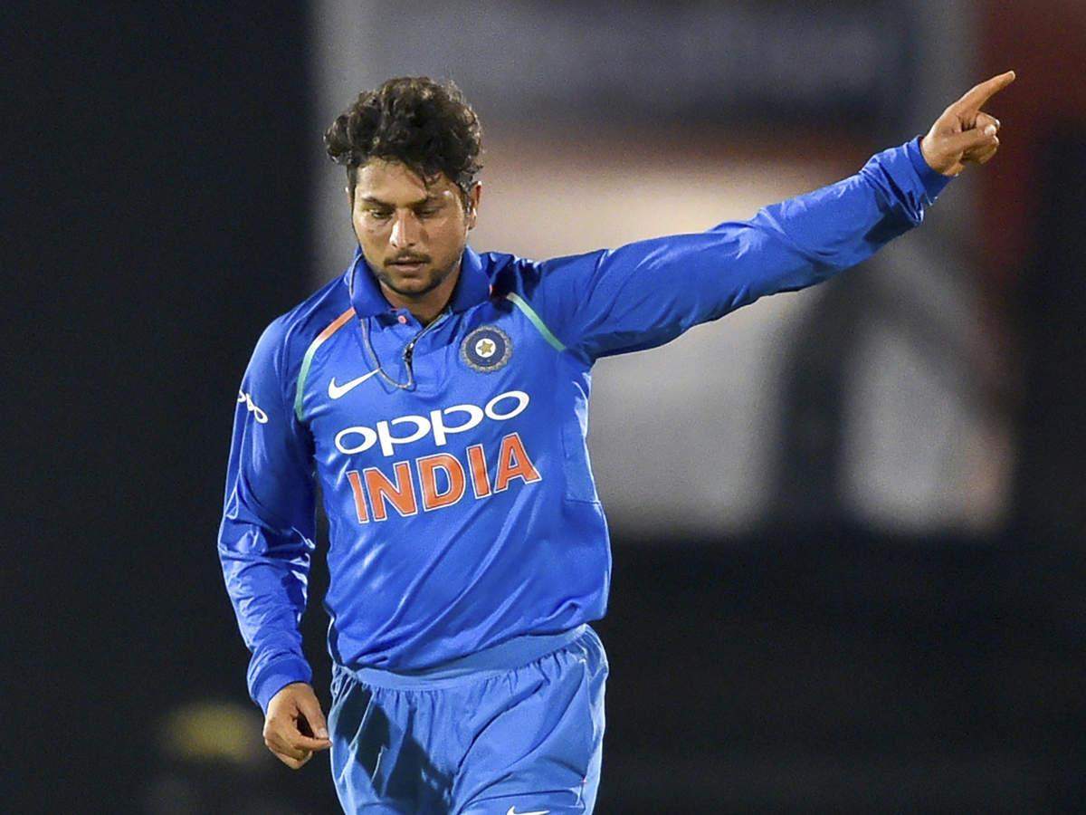 AUS VS IND:पहले टी 20 मैच में इस  भारतीय गेंदबाज को देखना चाहते हैं Sunil gavaskar, खुद लिया नाम