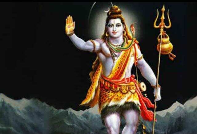 गुरुवार विशेष: आज करें गंगा जी के पावन मंत्र और स्तुति का जाप, होगी शुभ फल की प्राप्ति