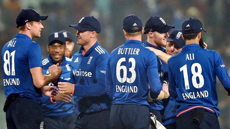 दूसरे वनडे से पहले इंग्लैंड को लगा बड़ा झटका यह खिलाड़ी हुआ बहार