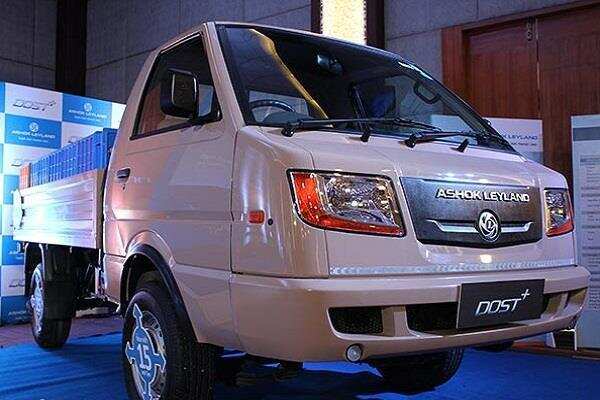 व्यवसायिक वाहन dost+ इस कीमत के साथ लांच हुआ,तस्वीरों में देखिए यहां