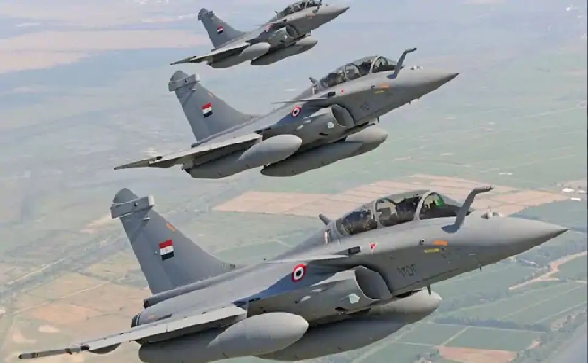 Rafale fighter jets: वायुसेना के बेड़े में जल्द शामिल होंगे 5 और राफेल, भारत लाने की तैयारी