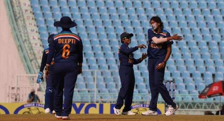 IND W vs SA W:झूलन गोस्वामी का घातक प्रदर्शन, भारत ने दक्षिण अफ्रीका को हराया