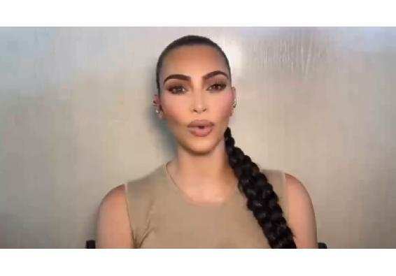 2020 के बारे में बताती है Kim Kardashian की तस्वीर