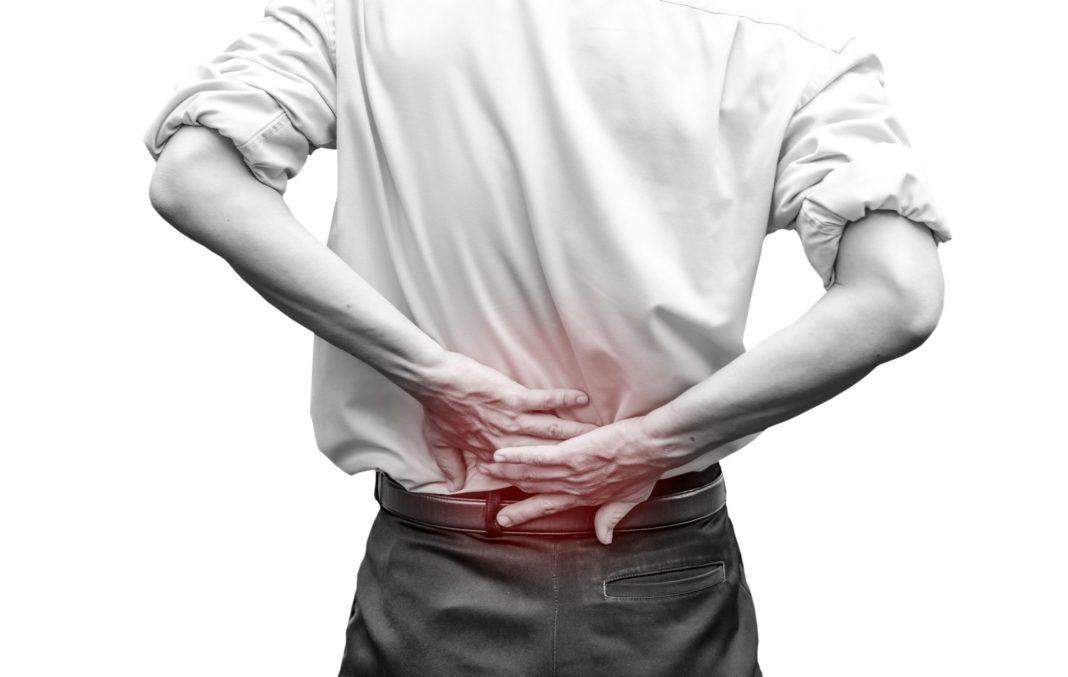 पीठ दर्द से पाना है छुटकारा तो अपनाए यह  रामबाण तरीके जो पल भर में दर्द को छु कर देंगे