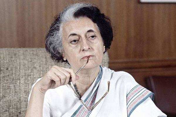 Indira Gandhi: 1977 की हार के बाद इंदिरा गांधी को दो बार जाना पड़ा था जेल, फिर से यूं पाई सत्ता….