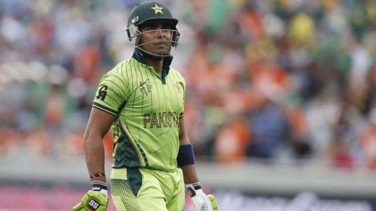 PCB fines Umar Akmal for late night outing in Dubai during Australia ODIs