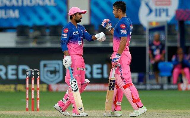 Breaking, DC vs RR: दिल्ली कैपिटल्स ने टॉस जीतकर लिया  बल्लेबाजी का फैसला