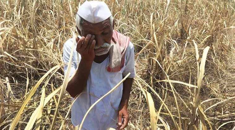 सियासी पारे के बीच 300 किसानों ने की आत्महत्या