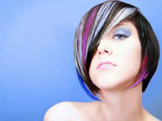 Hair Tips: घर पर रंगीन बालों की देखभाल कैसे करें? मालूम करना