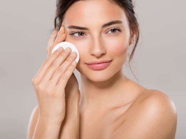 Skin Tips: चेहरे पर गलती से भी इन चीजों को न लगाएं, नहीं तो त्वचा को हो सकता है नुकसान
