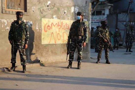Jammu-kashmir में सुरक्षा बलों की मुस्तैदी से पुलवामा जैसा हमला टला
