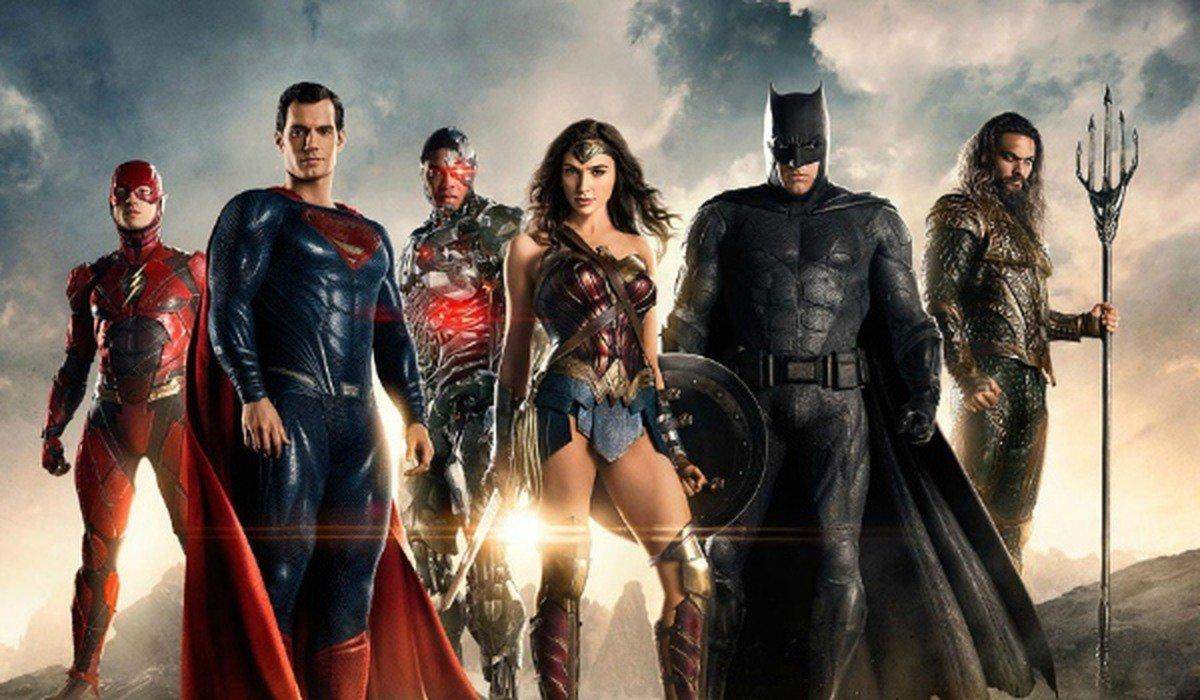 Justice League क ल कर आय बड अपड ट इस द न ह ग अगल प र ट र ल ज इन स पर ह र ज