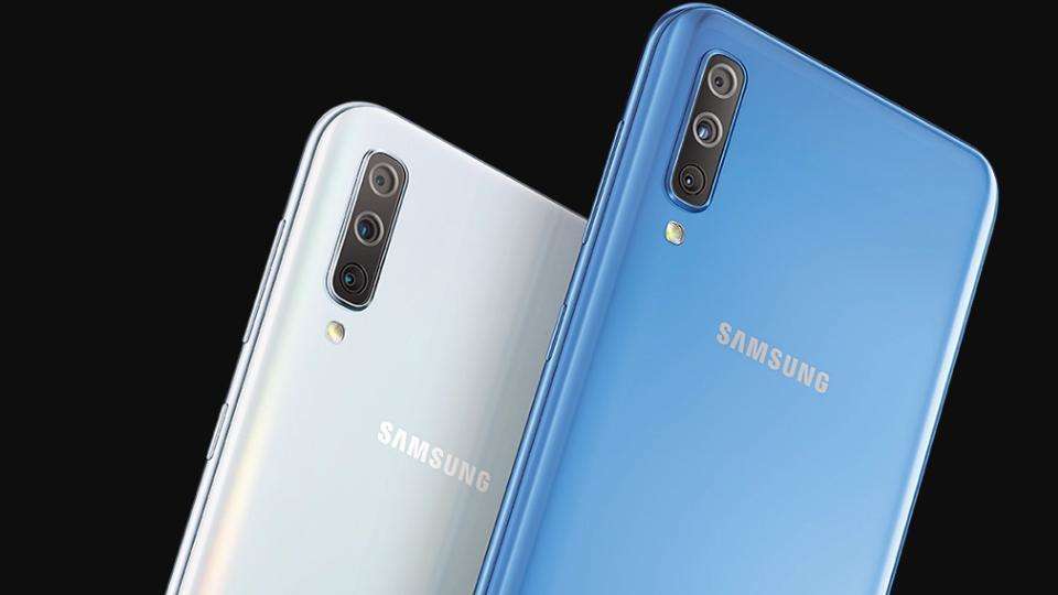 Samsung Galaxy A70 स्मार्टफोन को लिए अपडेट जारी कर दिया गया, जानें