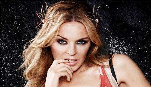 आखिर क्यों रो पड़ी गायिका Kylie Minogue