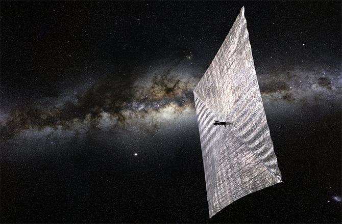 क्या सौर पाल सितारों तक पहुंचाने वाला प्रणोदक हो सकता है