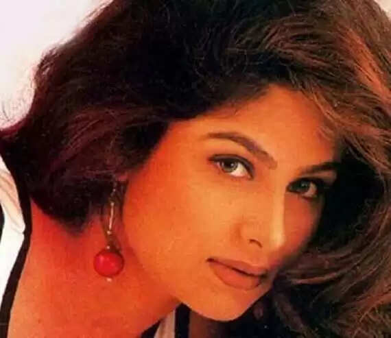 Ayesha Jhulka: आज भी इस फिल्म को रिजेक्ट करने का अभिनेत्री आयशा जुल्का को मलाल