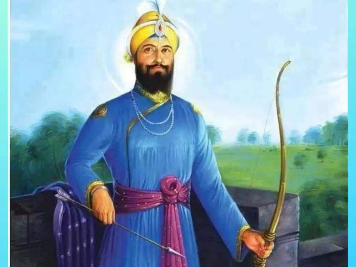 Guru Gobind Singh Death Anniversary : गुरु गोबिंद सिंह के ये अनमोल विचार कर देंगे आपकी तरक्की की राहें आसान