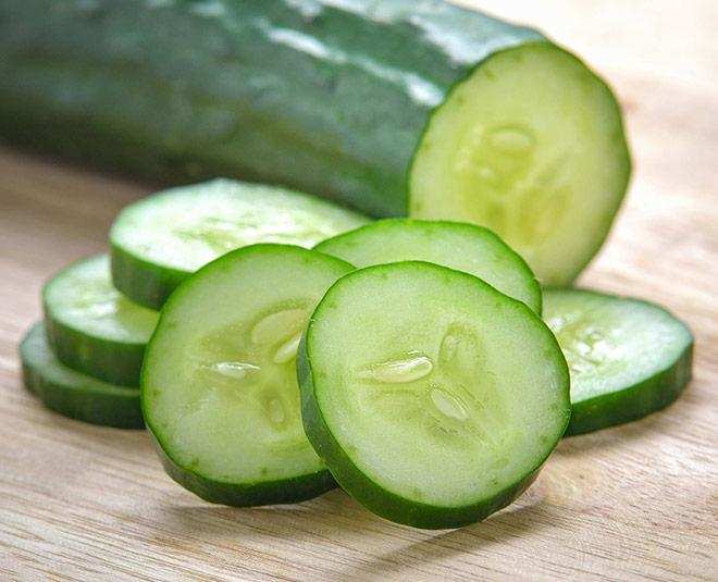 Cucumber benefits: क्या आप जानते हैं गर्मियों में खीरा खाना कितना फायदेमंद होता हैं?