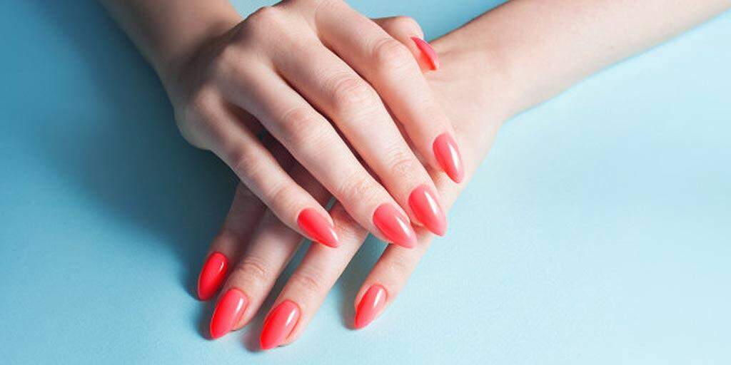 Nail Care: नाखून की देखभाल और सुंदरता को कैसे बनाएं रखें