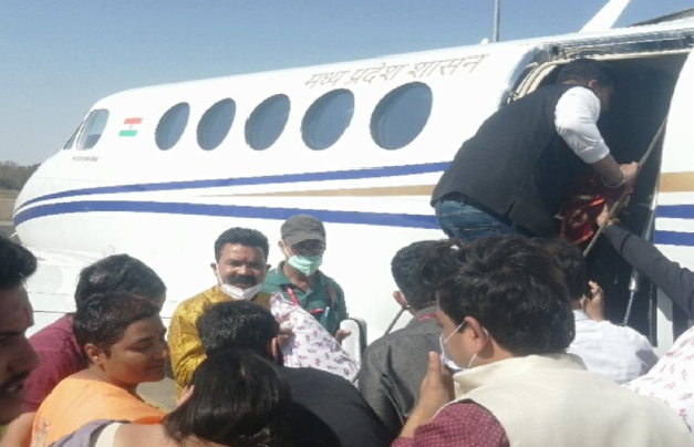 BJP सांसद प्रज्ञा ठाकुर की हालत नाजुक, एयर एंबुलेंस से मुंबई रेफर….