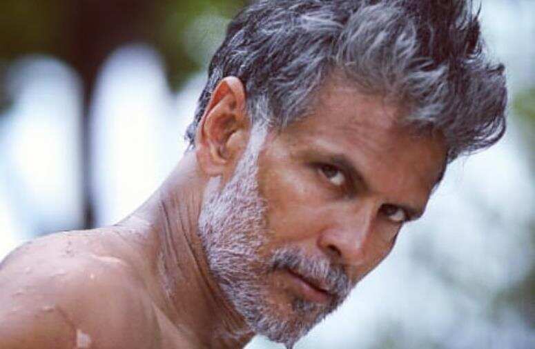 Milind Soman: एक बार फिर तस्वीर को लेकर चर्चा में आए मिलिंद सोमन