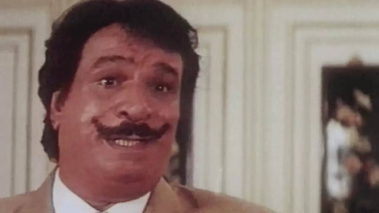 ​kader khan birthday: कब्रिस्तान में हर रोज चिल्लाते थे कादर खान, फिर एक दिन हुआ ऐसा और ब​दल गई अभिनेता की किस्मत