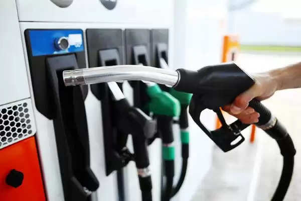 पेट्रोल, डीज़ल की कीमत फिर बड़ी जाने क्या है आज की कीमत