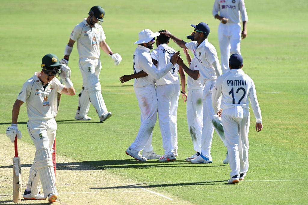 AUS VS IND: ब्रिस्बेन टेस्ट मैच  में मंडराए संकट के बादल, रोका गया  मैच