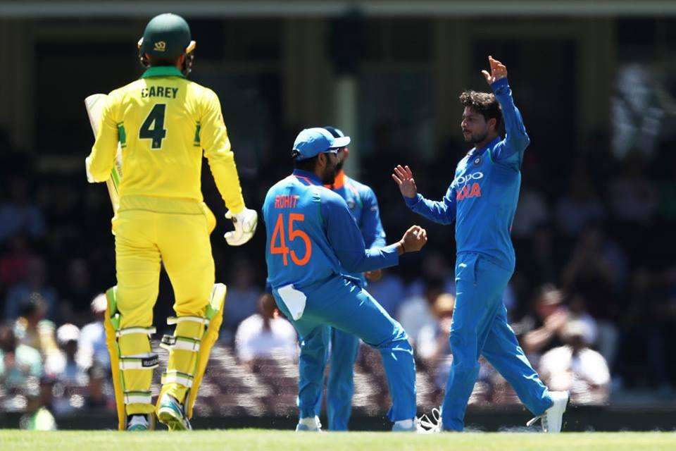 AUS VS IND: कंगारुओं की वापसी, भारत को पहले वनडे में 34 रनों से दी मात