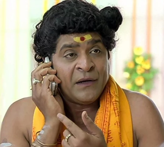 वेणु माधव के साथ साउथ फिल्मों के कॉमेडियन गुरु है ये सितारें