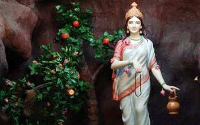 शारदीय नवरात्रि : परीक्षा में सफलता के लिए ऐसे करें देवी ब्रह्मचारिणी की पूजा