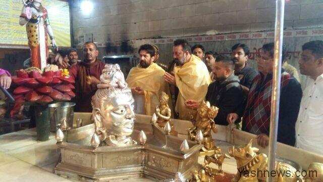 Bollywood Shiv Bhakts: बॉलीवुड के सबसे बड़े शिव भक्त हैं ये सेलेब्स, अजय देवगन से लेकर कंगना तक शामिल