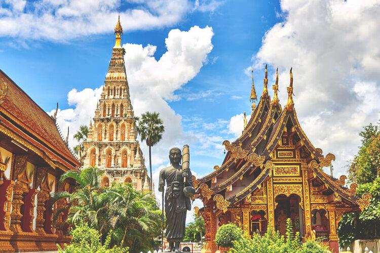 विशेष पर्यटक वीजा के साथ भारतीय पासपोर्ट पर थाईलैंड की यात्रा। लेकिन नियमों की जांच करें