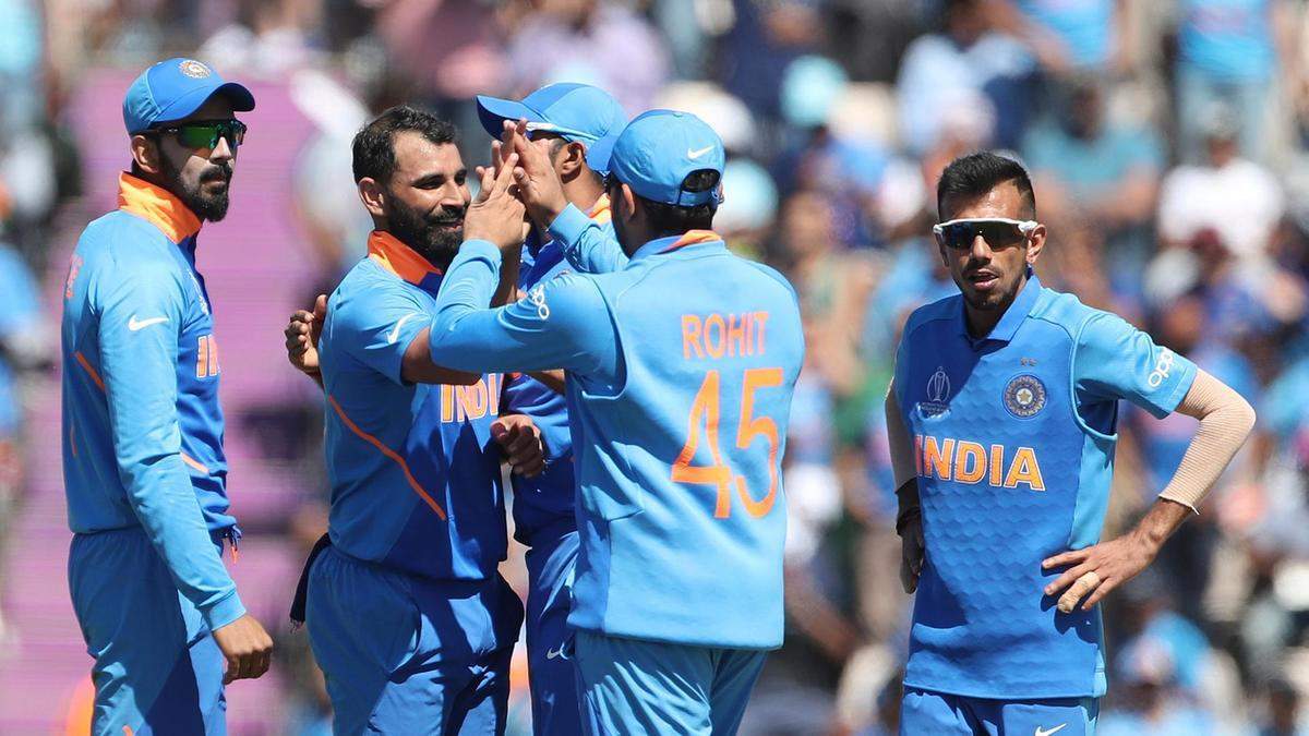 विश्व कप : शमी की ऐतिहासिक हैट्रिक से भारत ने पूरा किया जीत का अर्धशतक