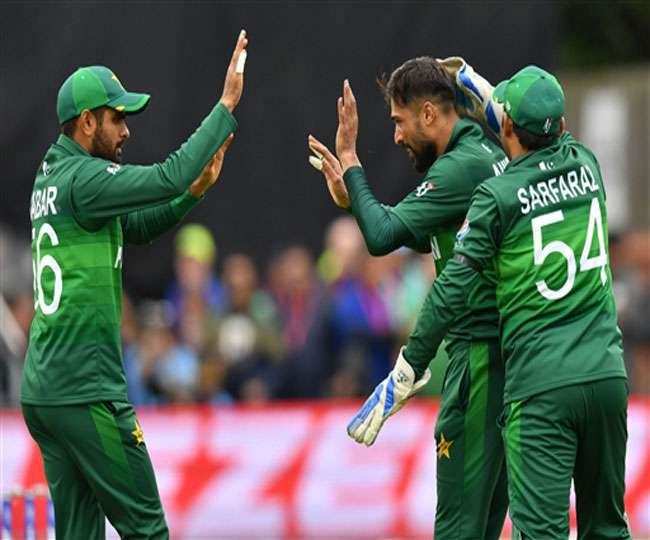 अपने मुल्क को आतंकी मानता है पाकिस्तान का ये तेज गेंदबाज़!