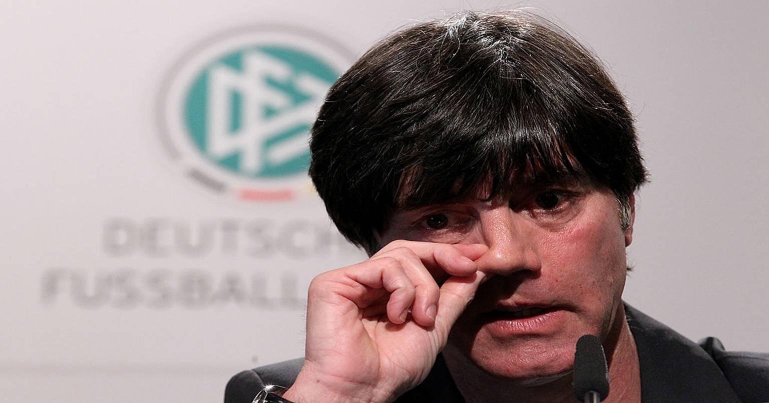 नाक की गंदगी खाना आपकी सेहत के लिए होता है फायदेमंद, आज ही शुरू करें खाना!