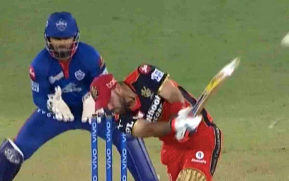 IPL 2021:  मैक्सवेल ने जड़ा ऐसा छक्का  विकेट के पीछे ऋषभ पंत हुए हैरान,  स्टंप माइक में कैद हुई आवाज