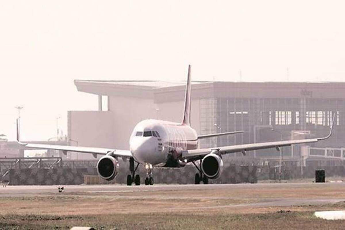 UDAN योजना के तहत विमानन को बढ़ावा! AAI की योजना 2024 तक 100 हवाई अड्डों, वाटरड्रोम, हेलीपोर्ट विकसित करने की है; विवरण