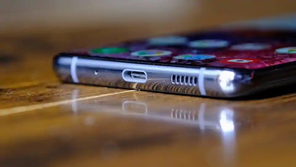 पांच रियर कैमरा वाला Samsung Galaxy A72 हो सकता है सैमसंग का पहला फोन :रिपोर्ट