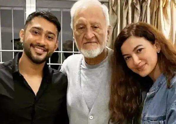 Gauahar Khan: अभिनेत्री गौहर खान के पिता का हुआ निधन, शोक की टीवी इंडस्ट्री