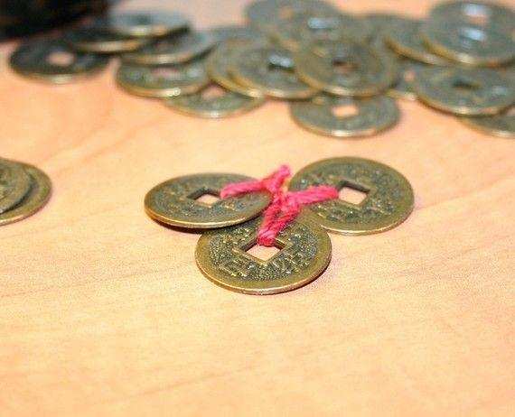 फेंगशुई टिप्स: बेरोजगारी से निजात दिलाएंगे फेंगशुई के ये तीन सिक्के, बस ऐसे करें इस्तेमाल